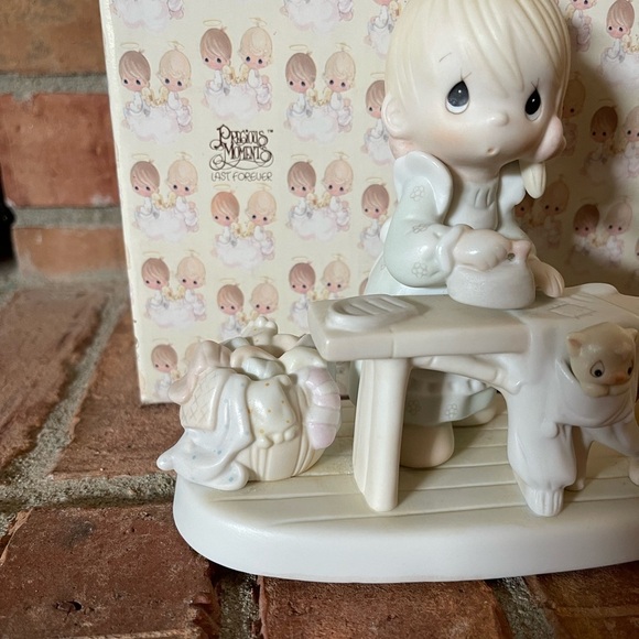 Vtg Precious Moments Press On Figurine w/ Box - Picture 7 of 9